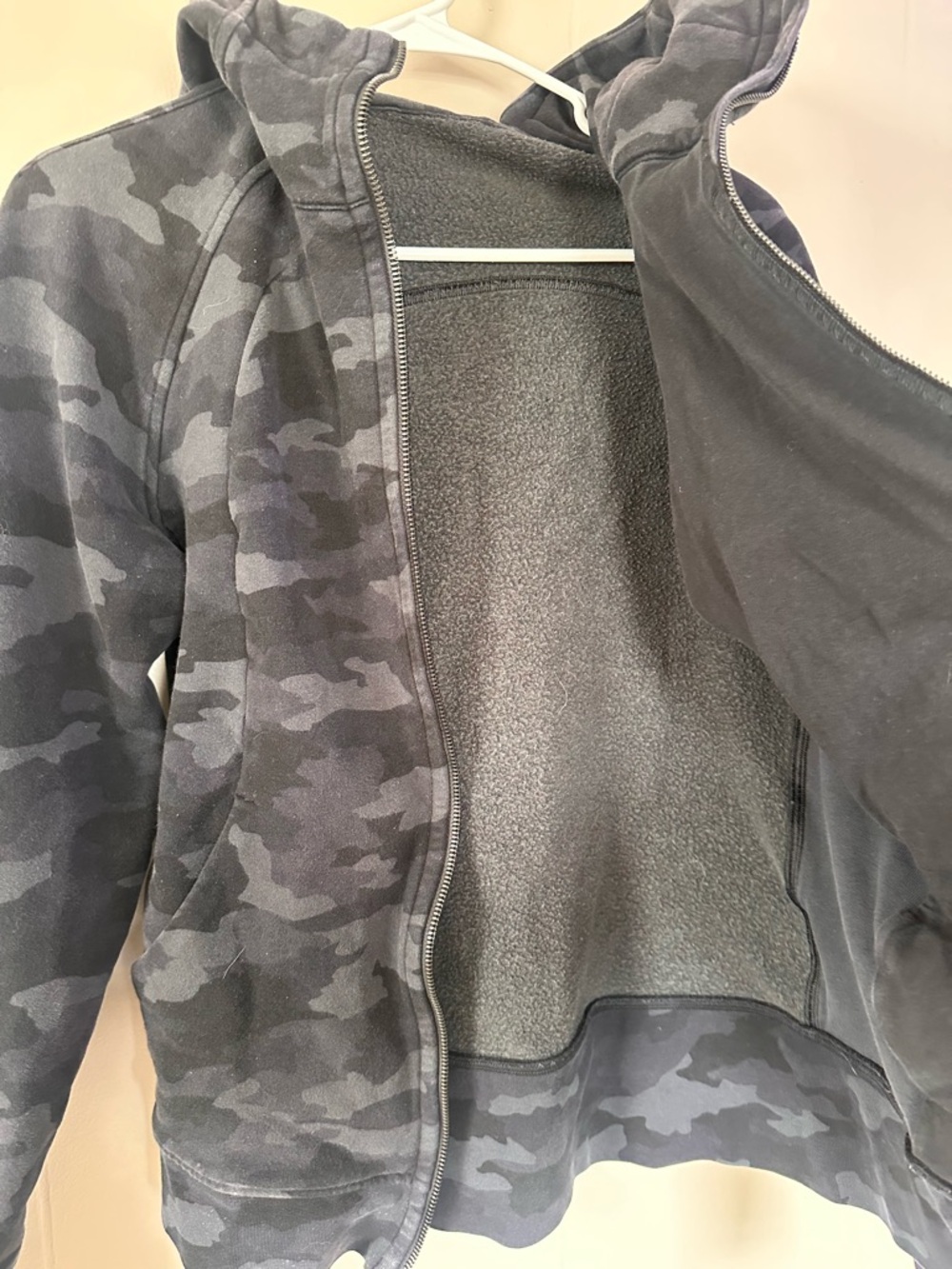 Lululemon Scuba Full Zip Hoodie- Heritage 365 Camo Deep Coal Multi - Picture 4 of 12